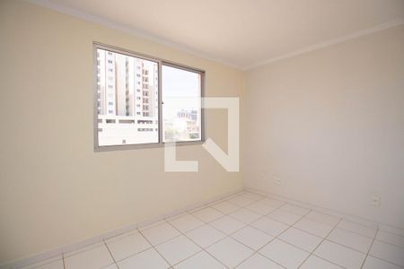 Quarto 1 de apartamento para alugar com 2 quartos, 57m² em Qr 406, Brasília