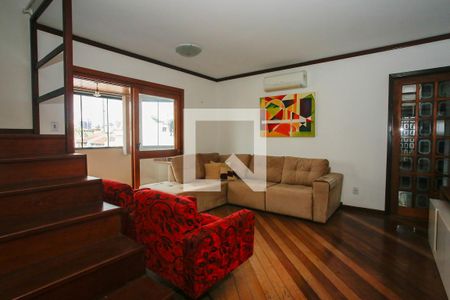 Sala de apartamento para alugar com 3 quartos, 197m² em Santa Maria Goretti, Porto Alegre