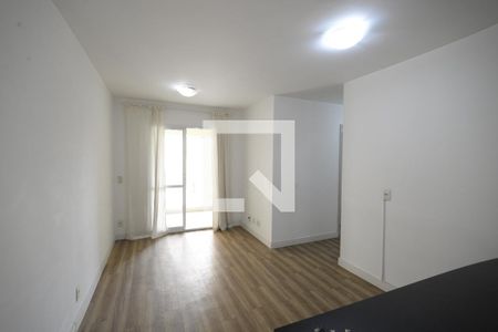 Sala de apartamento para alugar com 3 quartos, 75m² em Cambuci, São Paulo