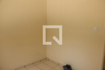 Quarto 1 de casa para alugar com 2 quartos, 100m² em Cerâmica, Nova Iguaçu