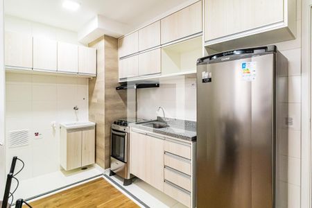 Cozinha de apartamento para alugar com 2 quartos, 33m² em Butantã, São Paulo