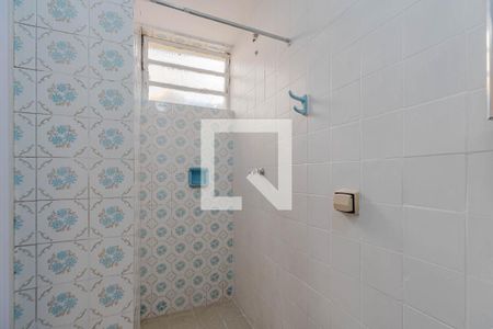 Banheiro de kitnet/studio à venda com 1 quarto, 41m² em Cidade Baixa, Porto Alegre