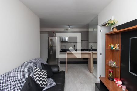 Sala de apartamento para alugar com 2 quartos, 41m² em Vila Sabrina, São Paulo