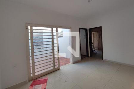 Sala de casa para alugar com 4 quartos, 200m² em Jardim Guarani, Campinas