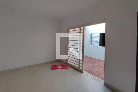 Sala de casa para alugar com 4 quartos, 200m² em Jardim Guarani, Campinas