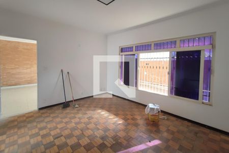 Sala de casa para alugar com 4 quartos, 200m² em Jardim Guarani, Campinas