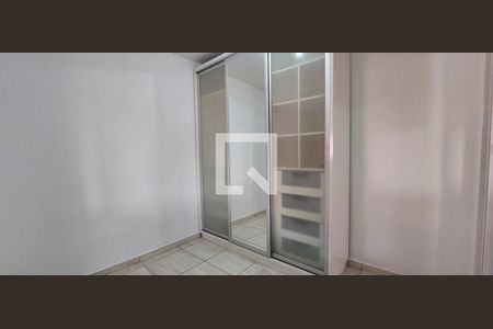 Quarto/Sala de casa para alugar com 1 quarto, 50m² em Baeta Neves, Santo André