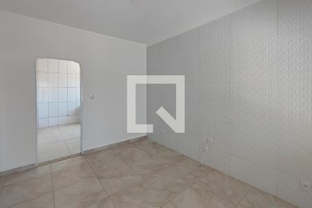 Casa à venda com 67m², 2 quartos e 1 vagaSala