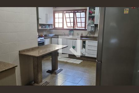 Cozinha de casa de condomínio à venda com 6 quartos, 391m² em Jacarepaguá, Rio de Janeiro