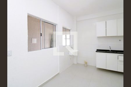 Casa para alugar com 45m², 2 quartos e sem vagaSala/Cozinha