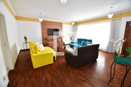 Sala de casa para alugar com 4 quartos, 224m² em Jardim Chapadão, Campinas