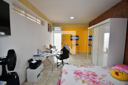 Escritório de casa para alugar com 4 quartos, 224m² em Jardim Chapadão, Campinas