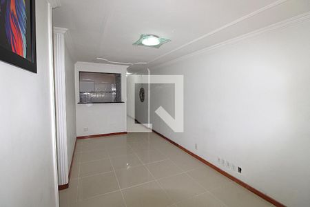 Sala de apartamento para alugar com 2 quartos, 70m² em Colégio, Rio de Janeiro