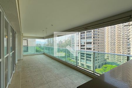 Varanda gourmet de apartamento à venda com 3 quartos, 212m² em Alphaville, Barueri