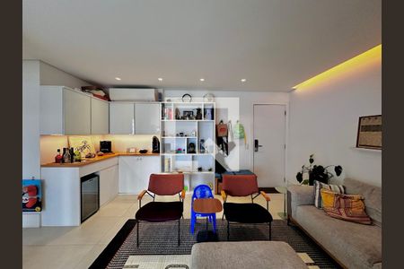 Sala de apartamento para alugar com 2 quartos, 71m² em Jardim das Acacias, São Paulo