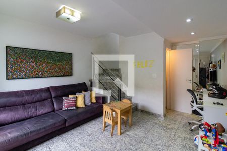 Sala de estar de casa de condomínio à venda com 2 quartos, 91m² em Pedreira, São Paulo