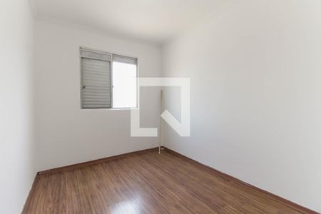 Quarto 2 de apartamento para alugar com 3 quartos, 66m² em Itaquera, São Paulo