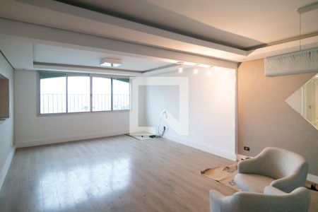 Apartamento à venda com 120m², 3 quartos e 1 vagaSala