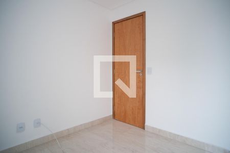 Quarto 2 de apartamento à venda com 2 quartos, 33m² em Parque Paineiras, São Paulo