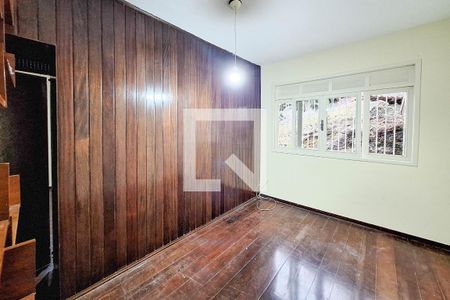 Quarto 1 de casa para alugar com 3 quartos, 300m² em São Francisco, Niterói