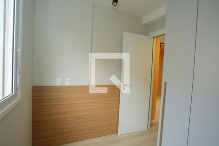 Quarto 1 de apartamento para alugar com 2 quartos, 54m² em Cristo Redentor, Porto Alegre