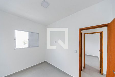 Quarto 2 de apartamento para alugar com 2 quartos, 30m² em Vila Ivg, São Paulo