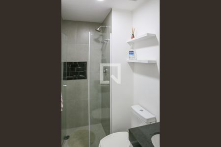 Banheiro de kitnet/studio à venda com 1 quarto, 35m² em Perdizes, São Paulo