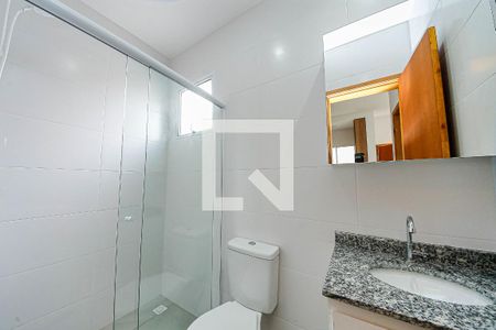 Banheiro de apartamento para alugar com 1 quarto, 30m² em Vila Ivg, São Paulo