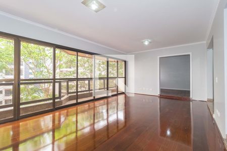 Sala de Estar de apartamento para alugar com 3 quartos, 198m² em Vila Regente Feijó, São Paulo