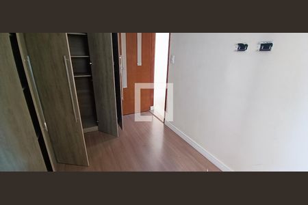 Quarto 1 de apartamento à venda com 2 quartos, 56m² em Jardim Umarizal, São Paulo