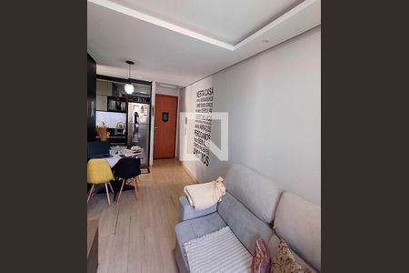 Sala de apartamento para alugar com 2 quartos, 50m² em Real Parque, São José