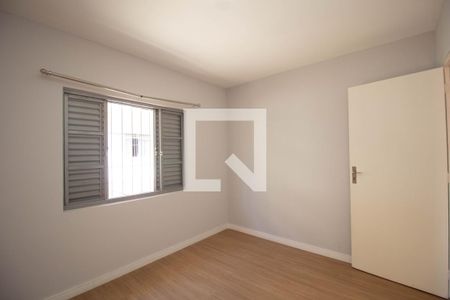 Quarto 2 de casa para alugar com 6 quartos, 264m² em Jardim Monte Alegre (zona Norte), São Paulo