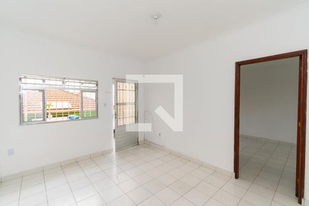 Sala de casa para alugar com 1 quarto, 50m² em São Rafael, São Paulo