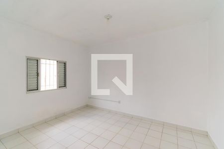 Quarto de casa para alugar com 1 quarto, 50m² em São Rafael, São Paulo