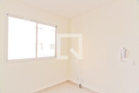 Sala de apartamento para alugar com 2 quartos, 34m² em Piqueri, São Paulo