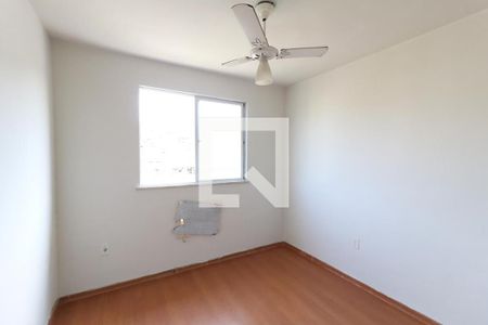 Quarto  de apartamento à venda com 2 quartos, 55m² em Cavalcanti, Rio de Janeiro