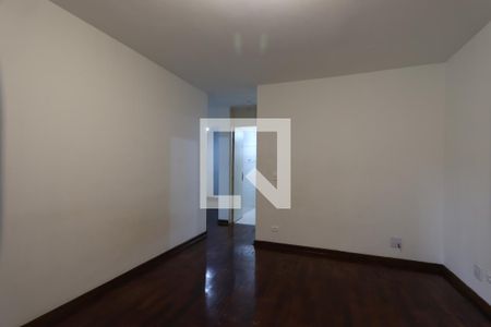 Sala de apartamento à venda com 2 quartos, 55m² em Sítio Pinheirinho, São Paulo