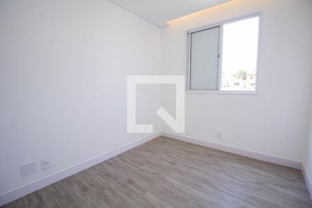 Quarto 2 de apartamento à venda com 2 quartos, 47m² em Vila Talarico, São Paulo