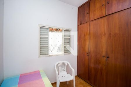 Quarto  de casa à venda com 4 quartos, 200m² em Aparecida, Belo Horizonte