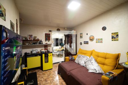 Sala de casa à venda com 3 quartos, 240m² em Vila Mazzei, São Paulo