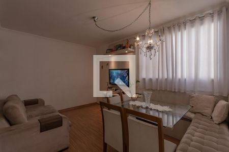 Sala de apartamento à venda com 2 quartos, 47m² em Serrano, Belo Horizonte