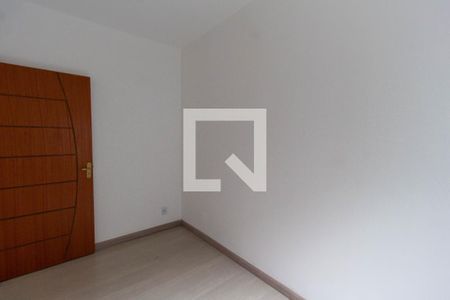 Quarto 2 de casa para alugar com 3 quartos, 75m² em Dom Feliciano, Gravataí