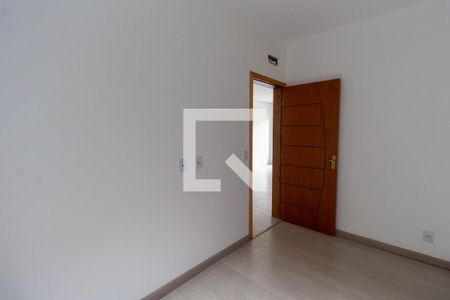 Quarto 2 de casa para alugar com 3 quartos, 75m² em Dom Feliciano, Gravataí