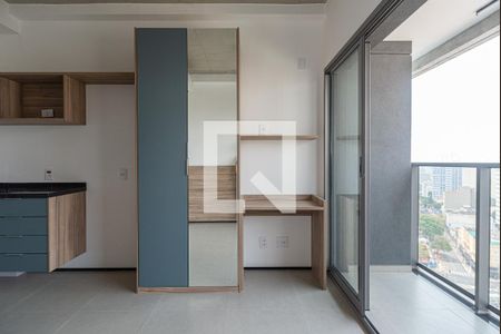 Sala/Quarto de kitnet/studio para alugar com 1 quarto, 21m² em Paraíso, São Paulo