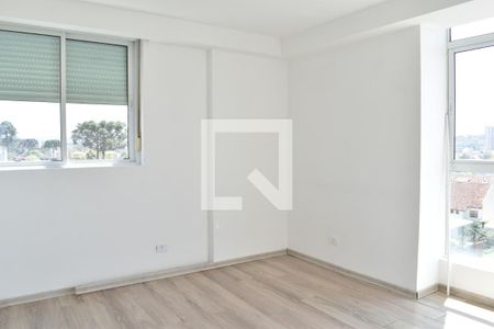 Quarto 1 de apartamento para alugar com 2 quartos, 165m² em Tingui, Curitiba