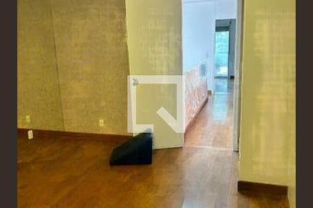 Casa à venda com 3 quartos, 230m² em Jardim Panorama, São Paulo