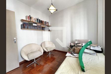 Quarto 1 de apartamento para alugar com 3 quartos, 110m² em Grajaú, Belo Horizonte