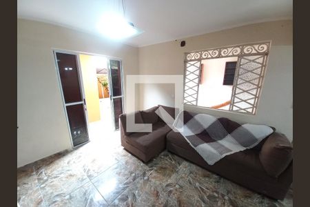 Sala de TV de apartamento para alugar com 3 quartos, 145m² em Vila Valença, São Vicente