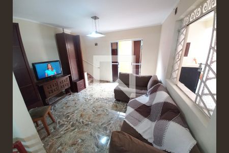 Sala de TV de apartamento para alugar com 3 quartos, 145m² em Vila Valença, São Vicente