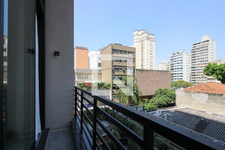 Varanda de kitnet/studio para alugar com 2 quartos, 100m² em Cerqueira César, São Paulo